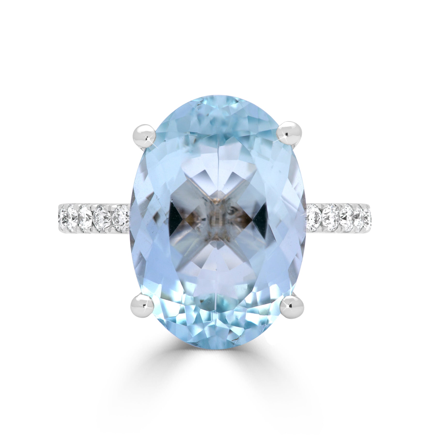 Opulent Round Aquamarine Ring