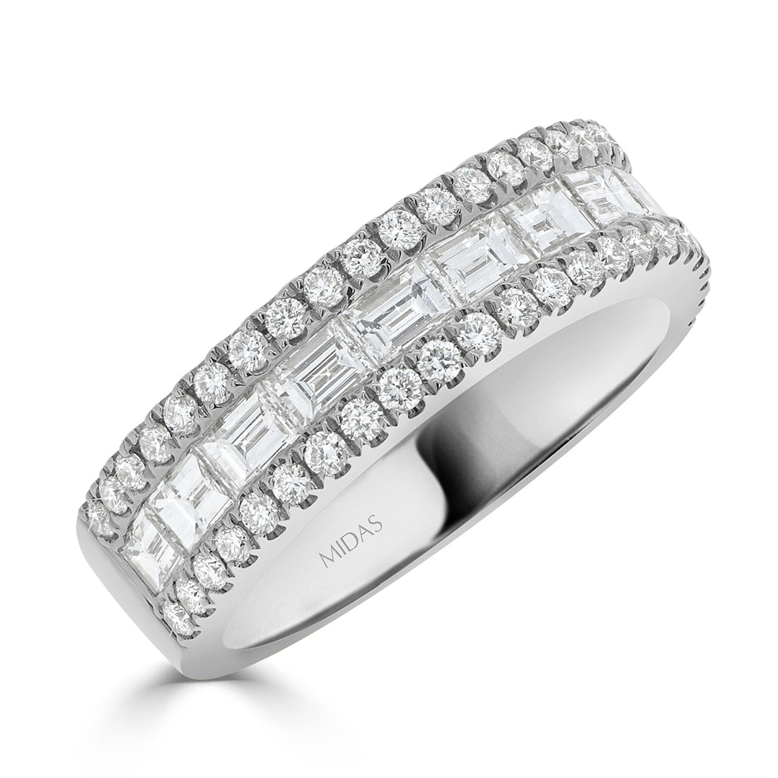 Baguette and Round Brilliant Cut Diamond Wedding Band