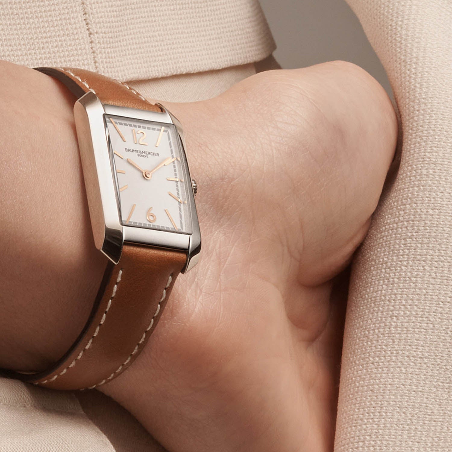Hampton Women's Watch 35 x 22mm