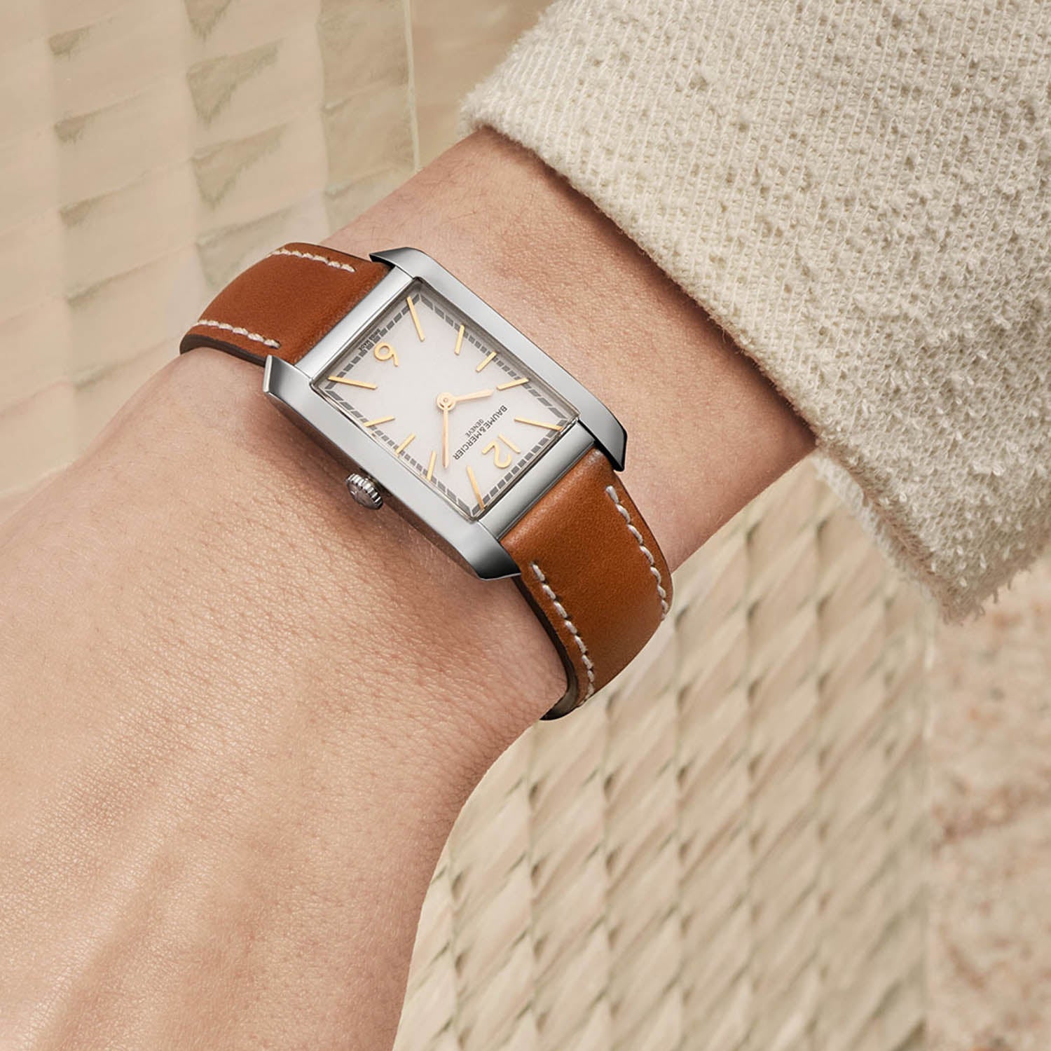 Hampton Women's Watch 35 x 22mm