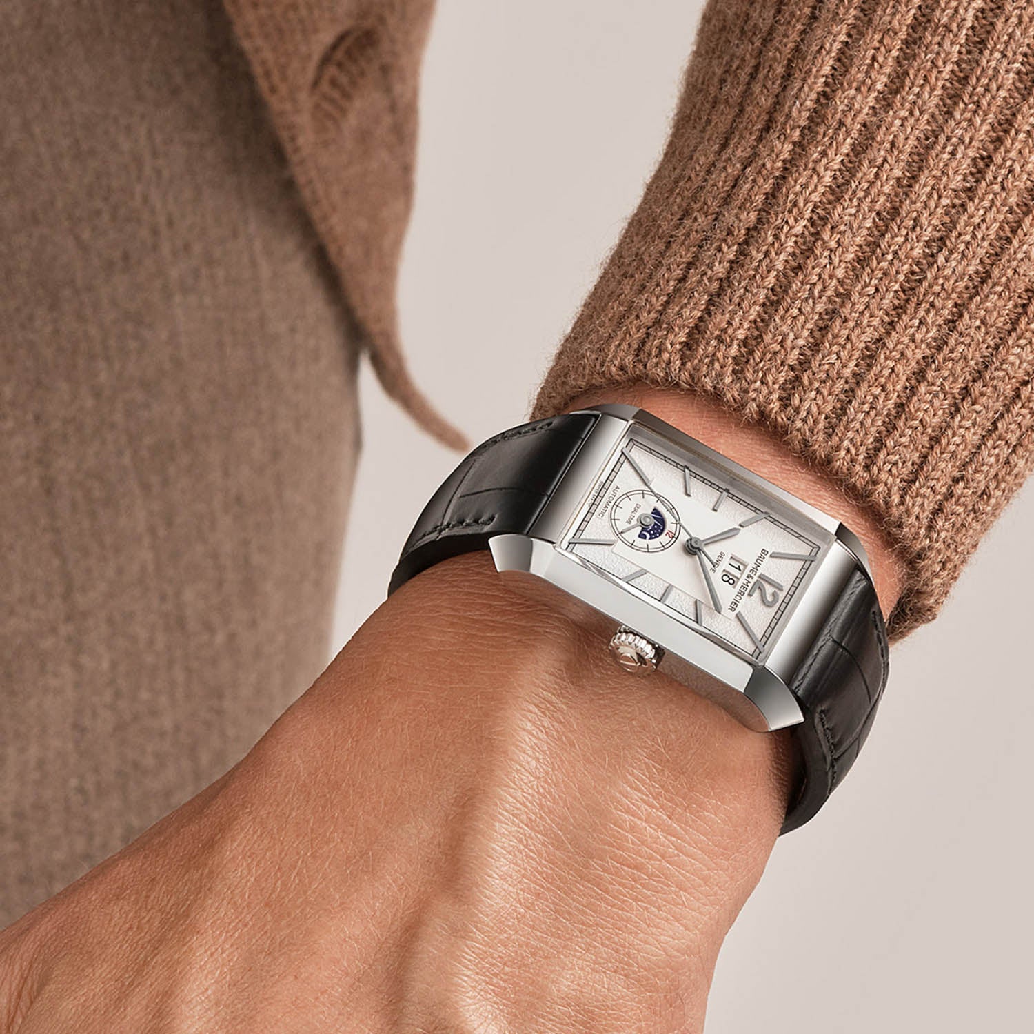 Hampton Automatic, Dual Time, Big Date Men's Watch 48 x 31mm