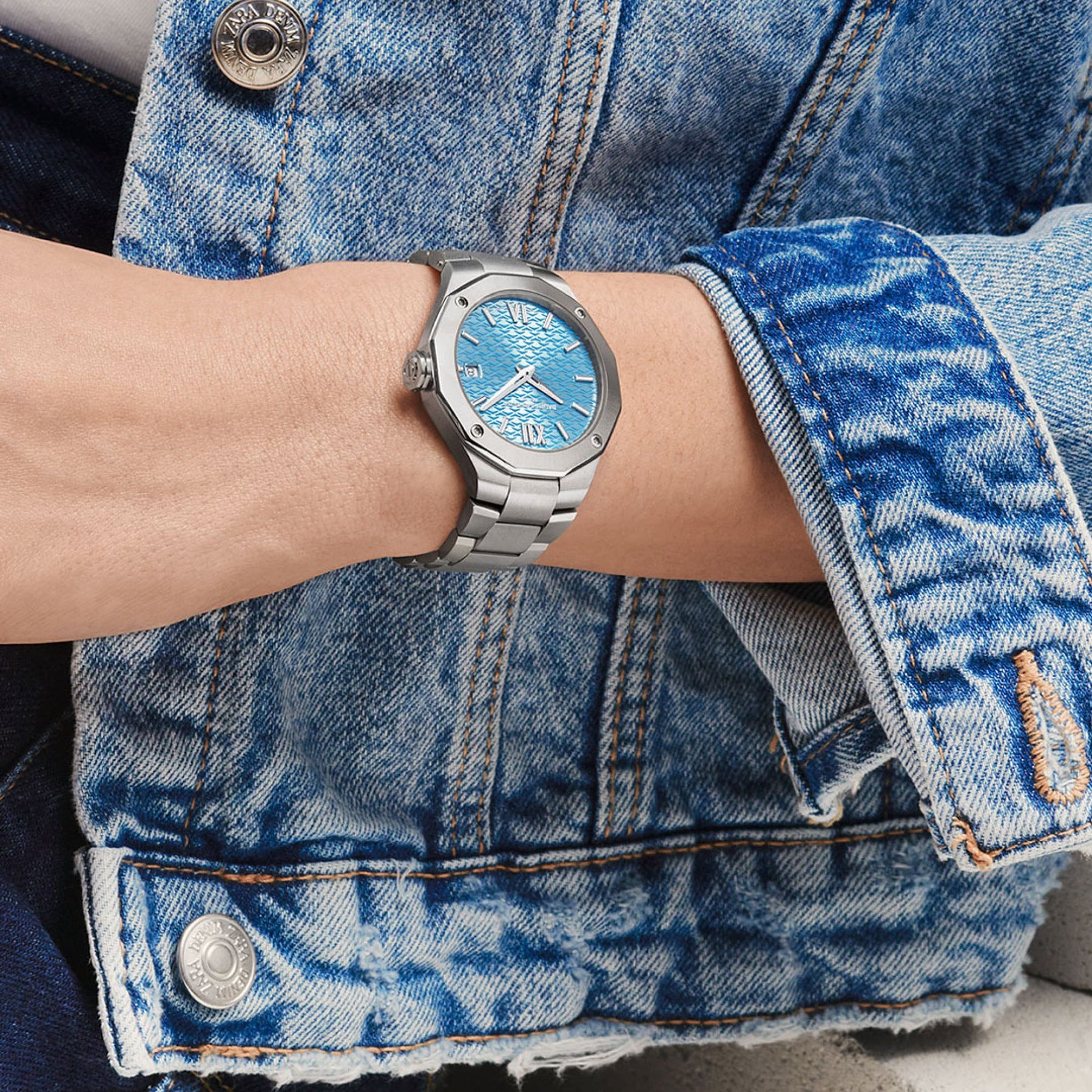 Riviera Quartz, Date Display Women's Watch 36mm