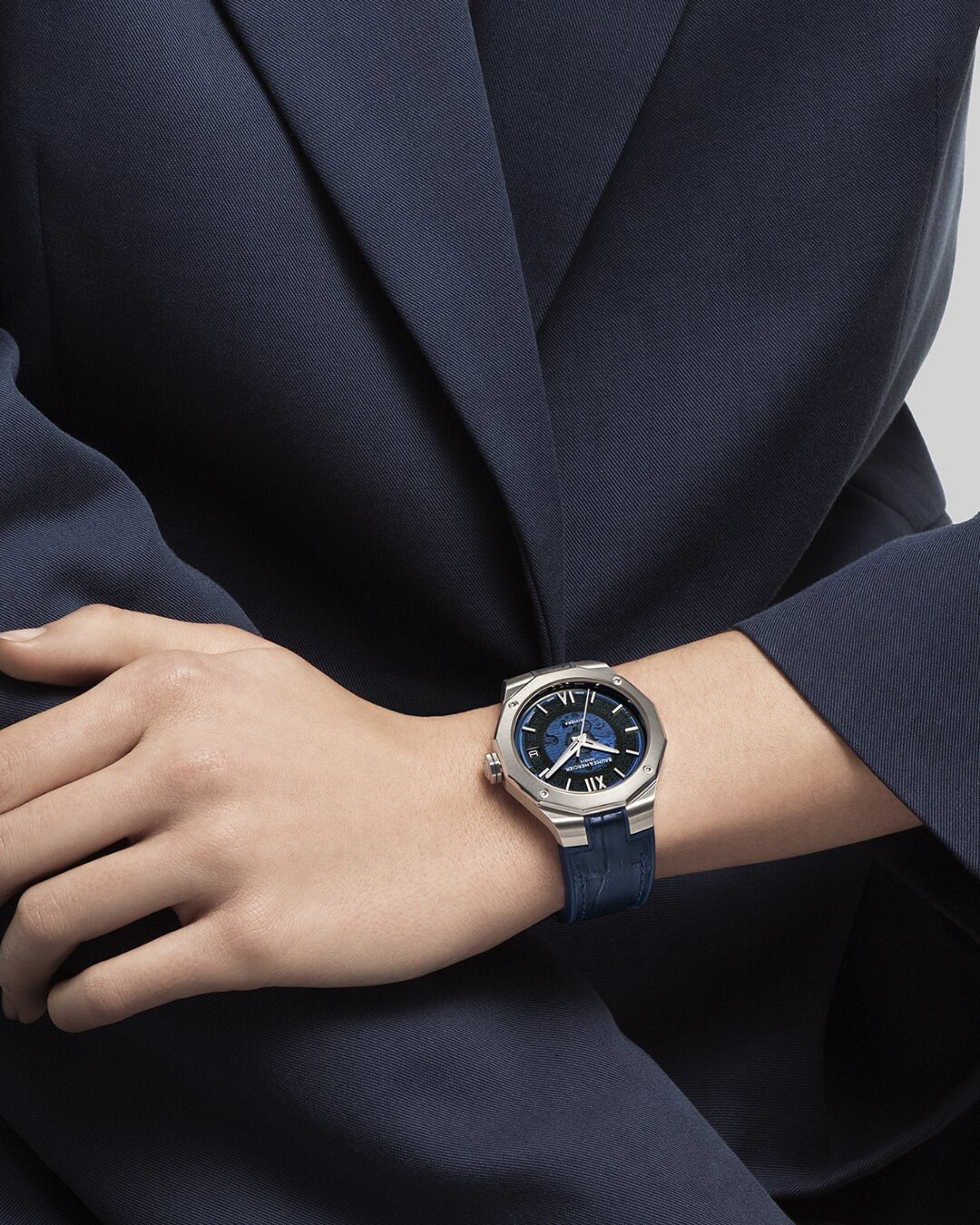 Riviera Automatic Watch Date Display - 39mm