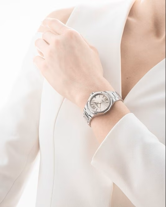 Riviera 10810 Quartz, Date Display Women's Watch 33mm