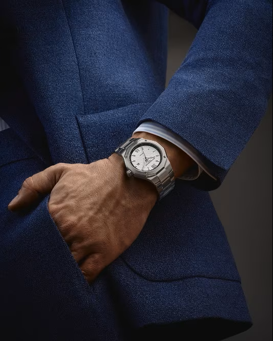 Riviera 10829 Automatic, Date Display Men's Watch 42mm