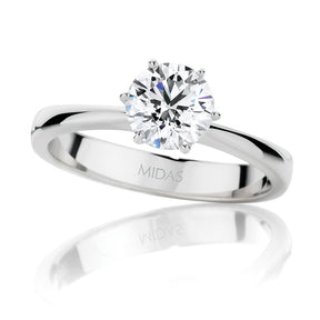 Dazzling Round Brilliant Cut Solitaire Engagement Ring