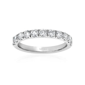 Diamond Wedding Band in a Single Row Setting