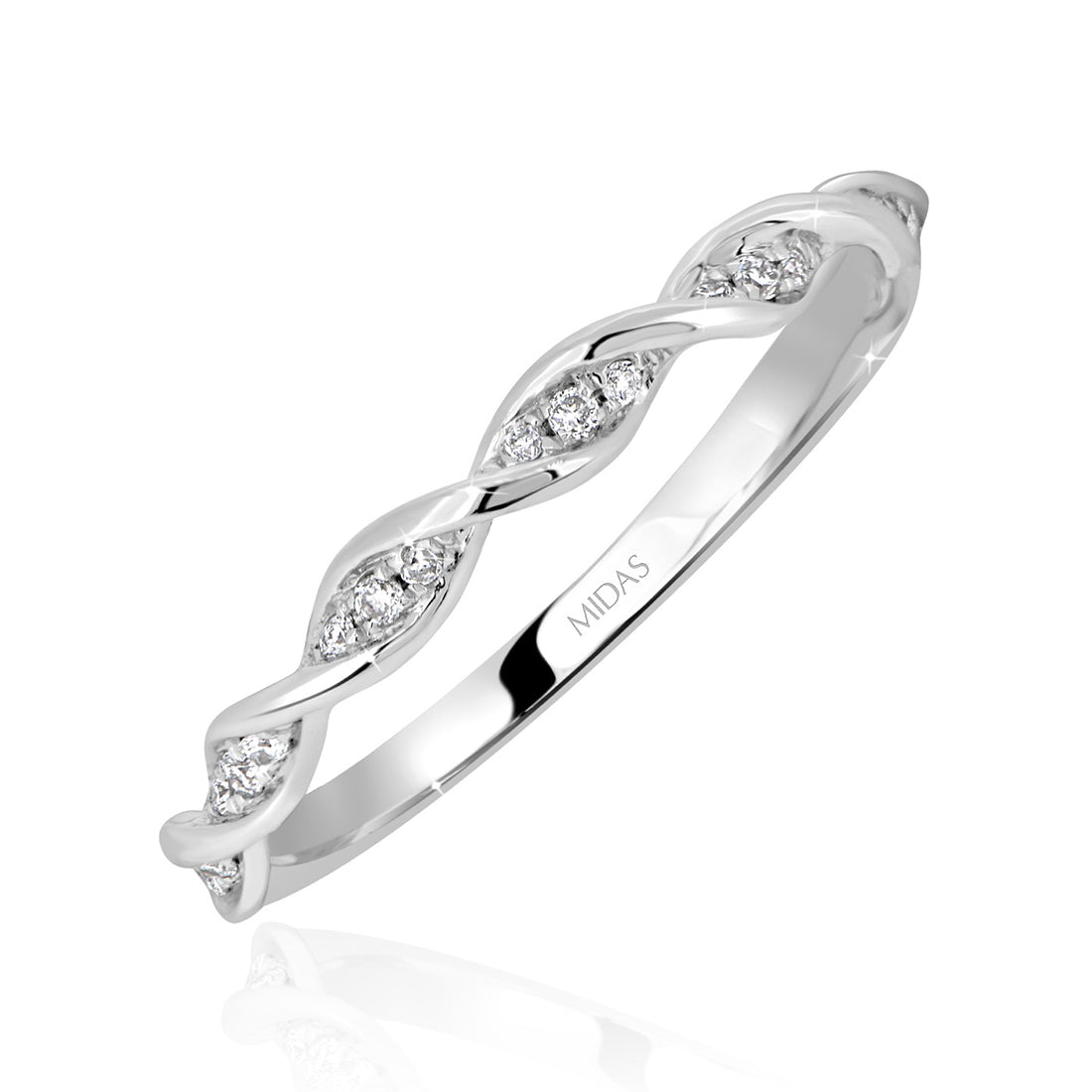 Round Cut Twisted Rope Diamond Wedding Band