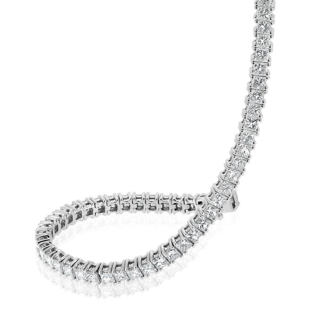 White Gold Tennis Bracelet with Princess Diamonds